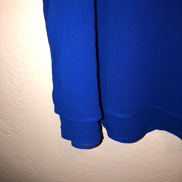 Royal blue Flowy tank top - Picture 2 of 2